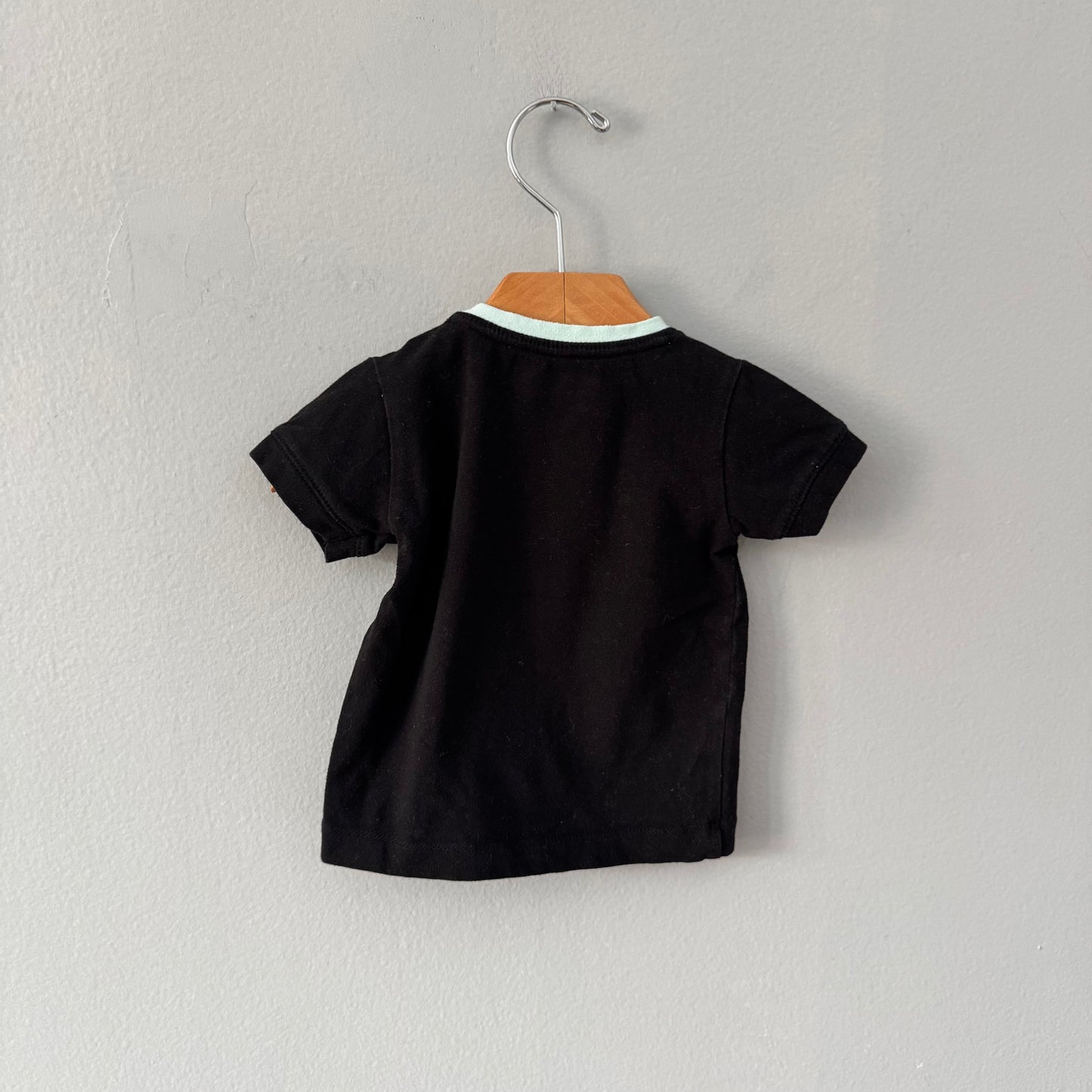 Deux par Deux / T-shirt noir / 3-6M