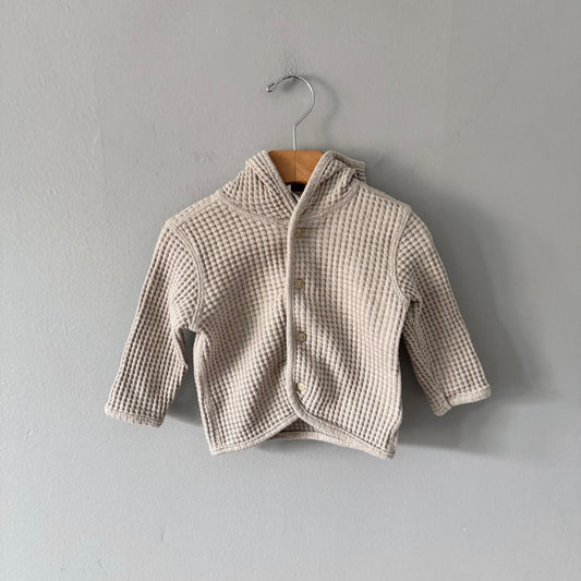 H&M / Beige waffle cotton jacket / 4-6M