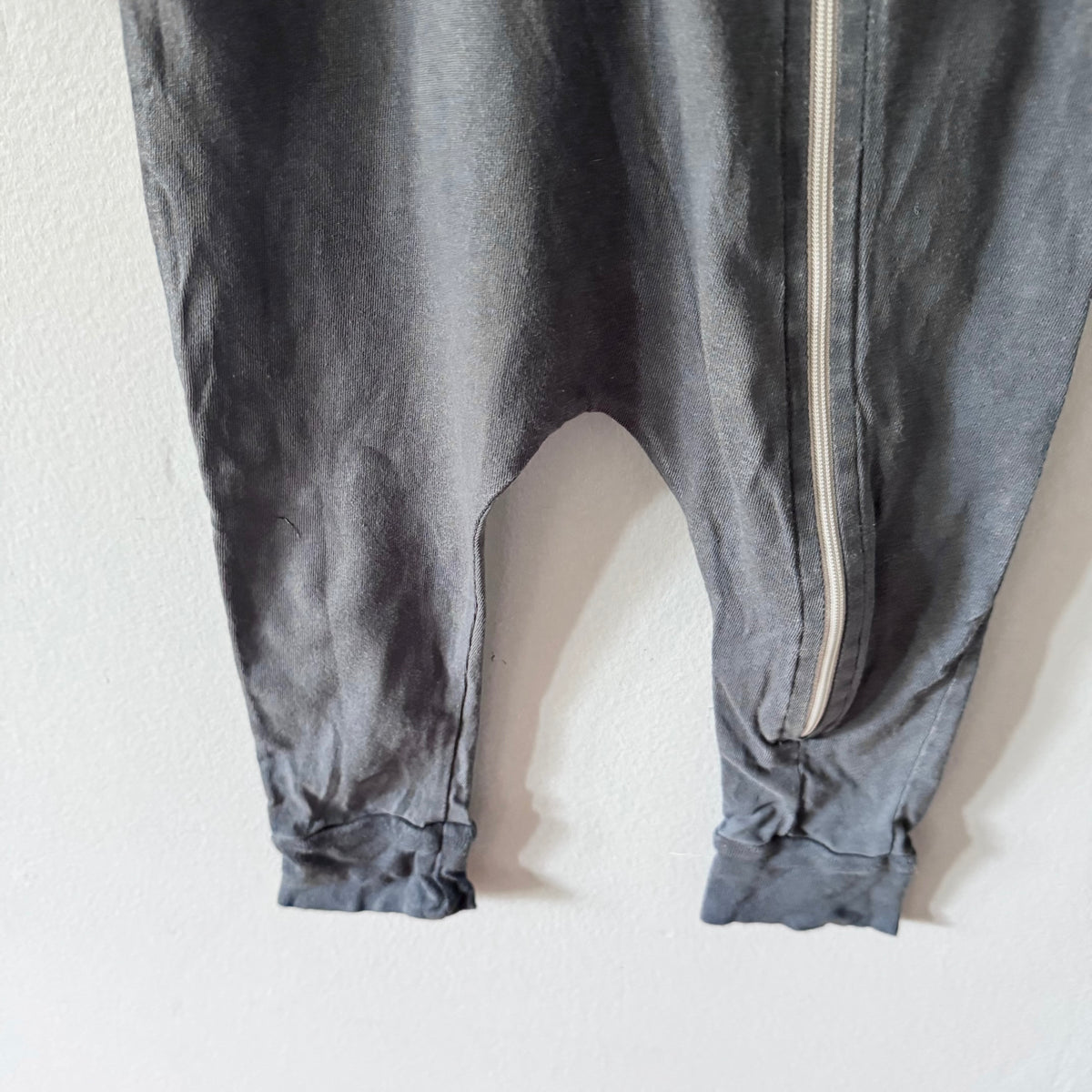 Mini mioche / Dark grey biker romper / 6-12M