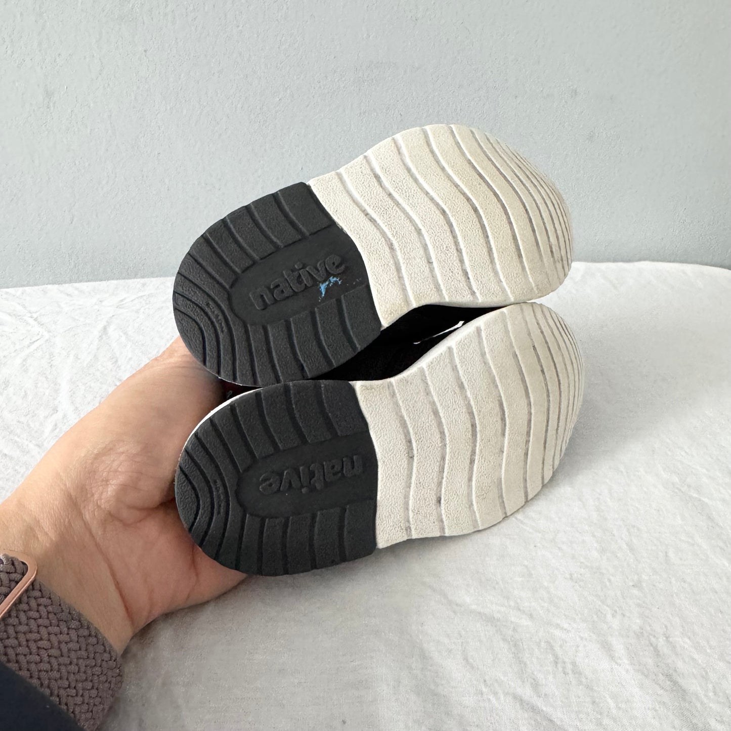 Native / Running Shoes / US7