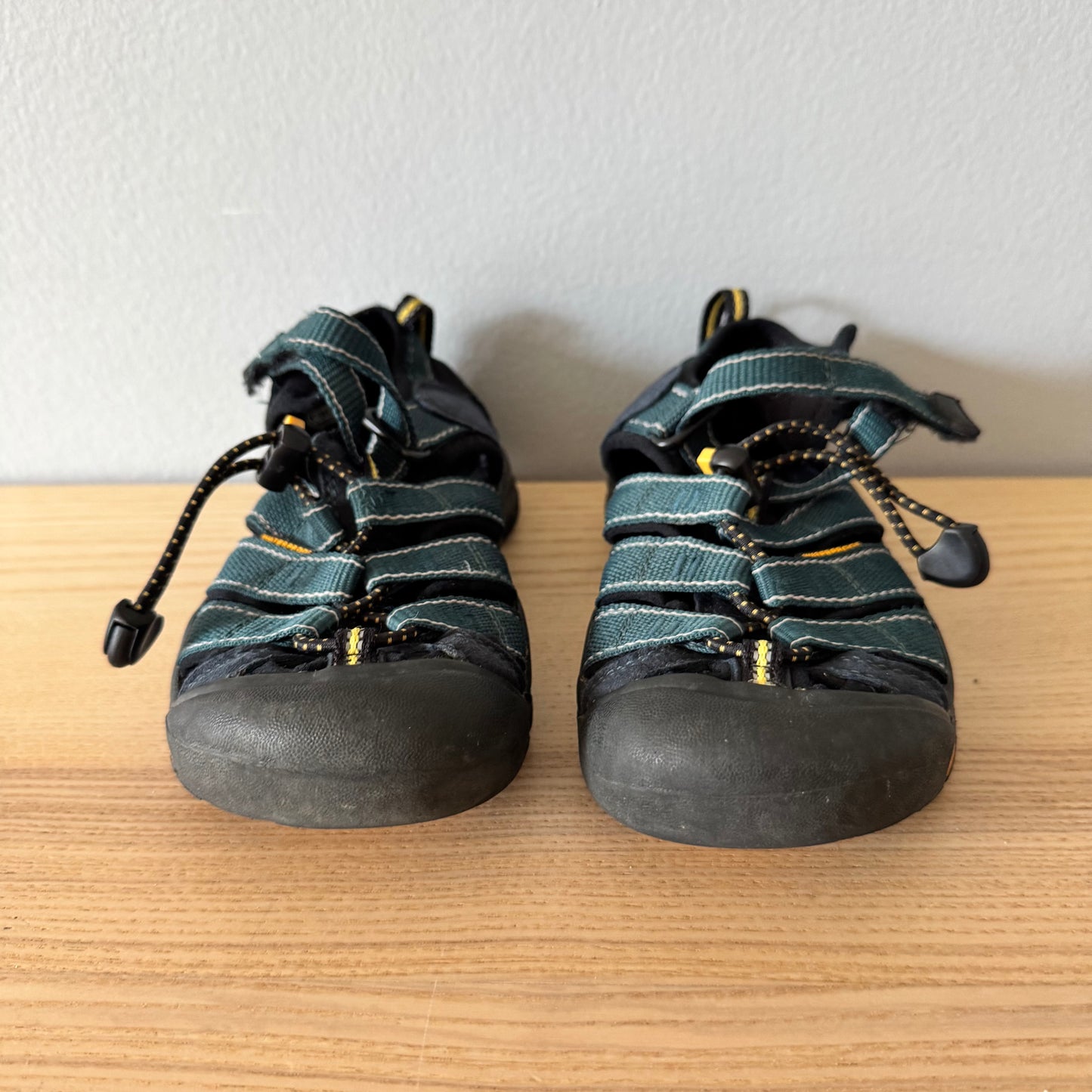 Keen / Sandals / US13