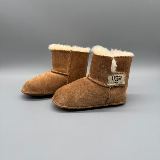 UGG / Bootie / US5