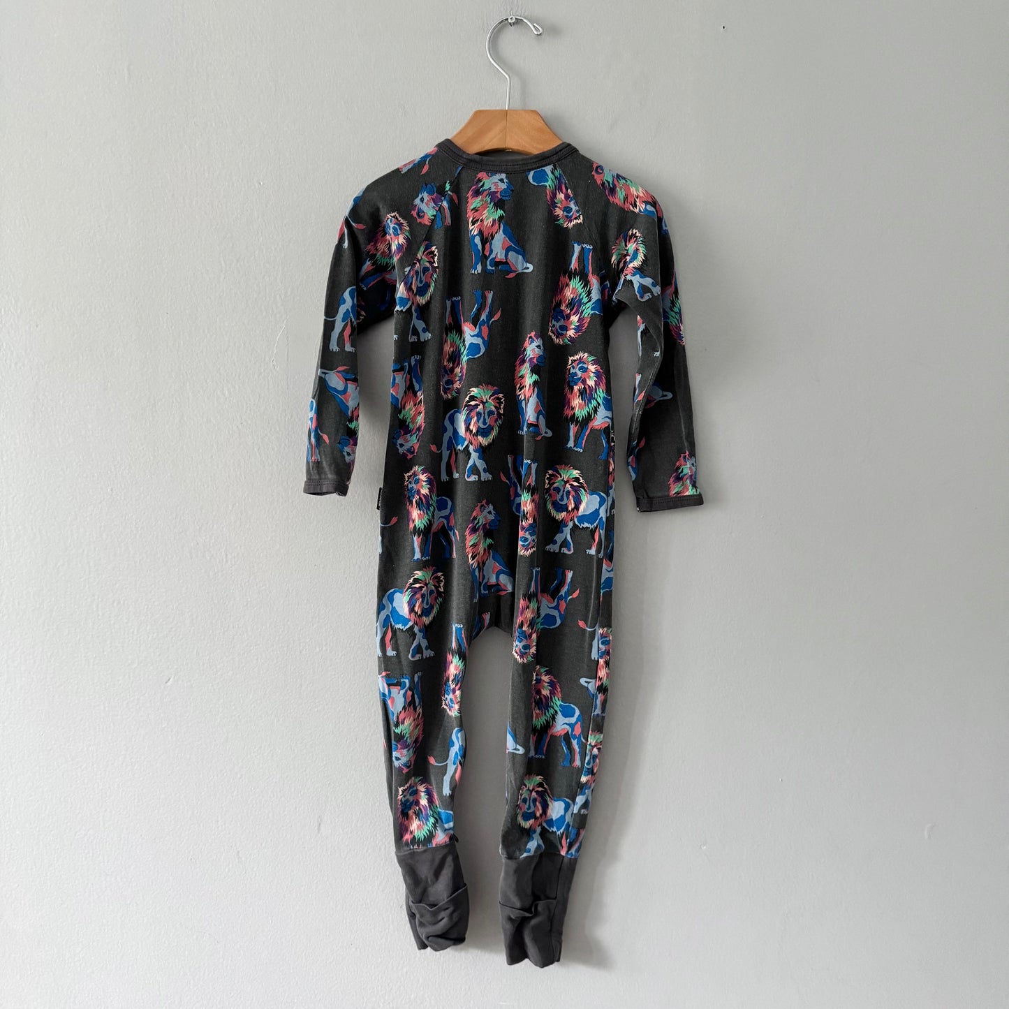 Bonds / Dark grey romper / 18-24M