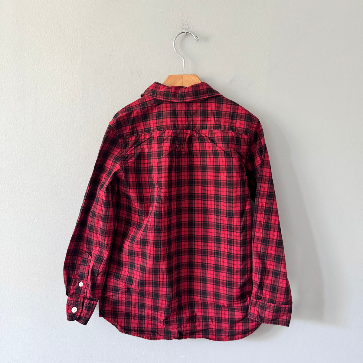Gap / Red x black cotton shirt / 6-7Y