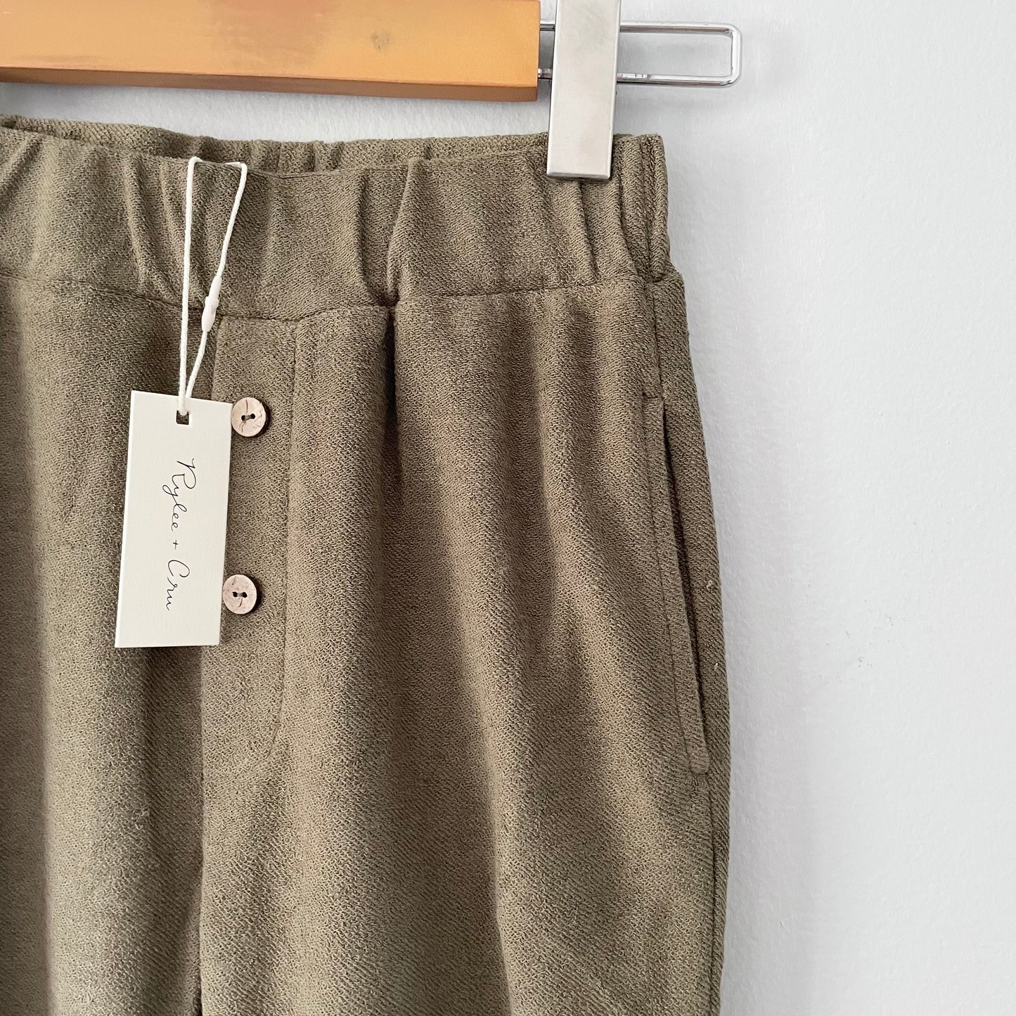 Rylee + Cru / Khaki pants / 6-7Y - New with tag