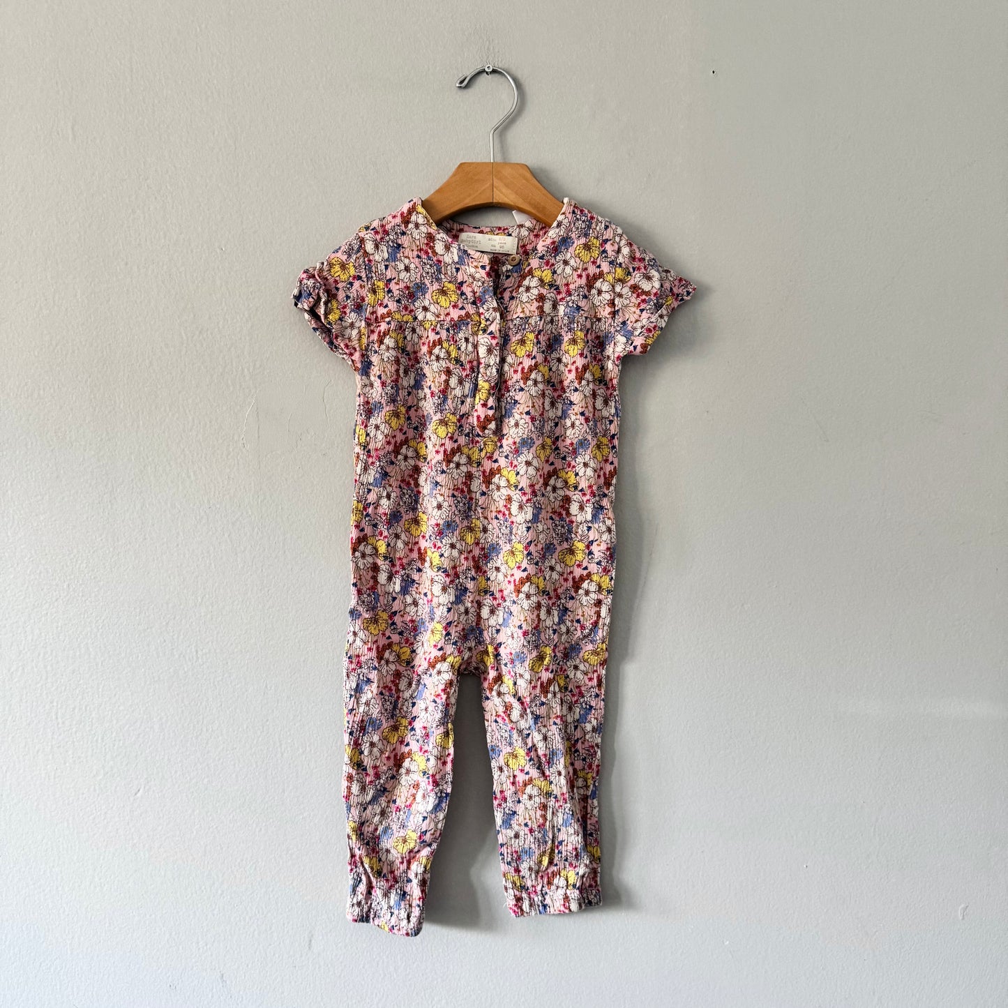 Zara / Pink floral viscose romper / 2-3Y