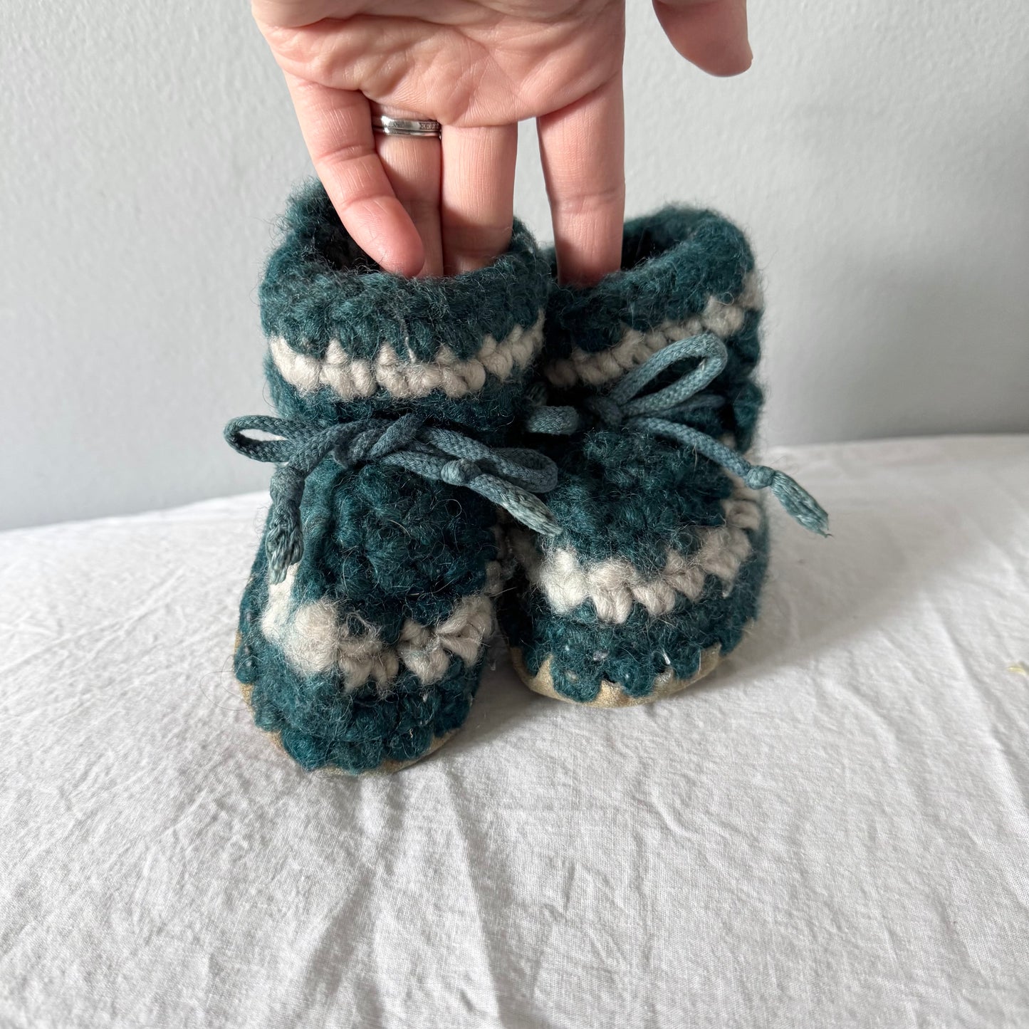 Handmade / Crochet Boots / US4