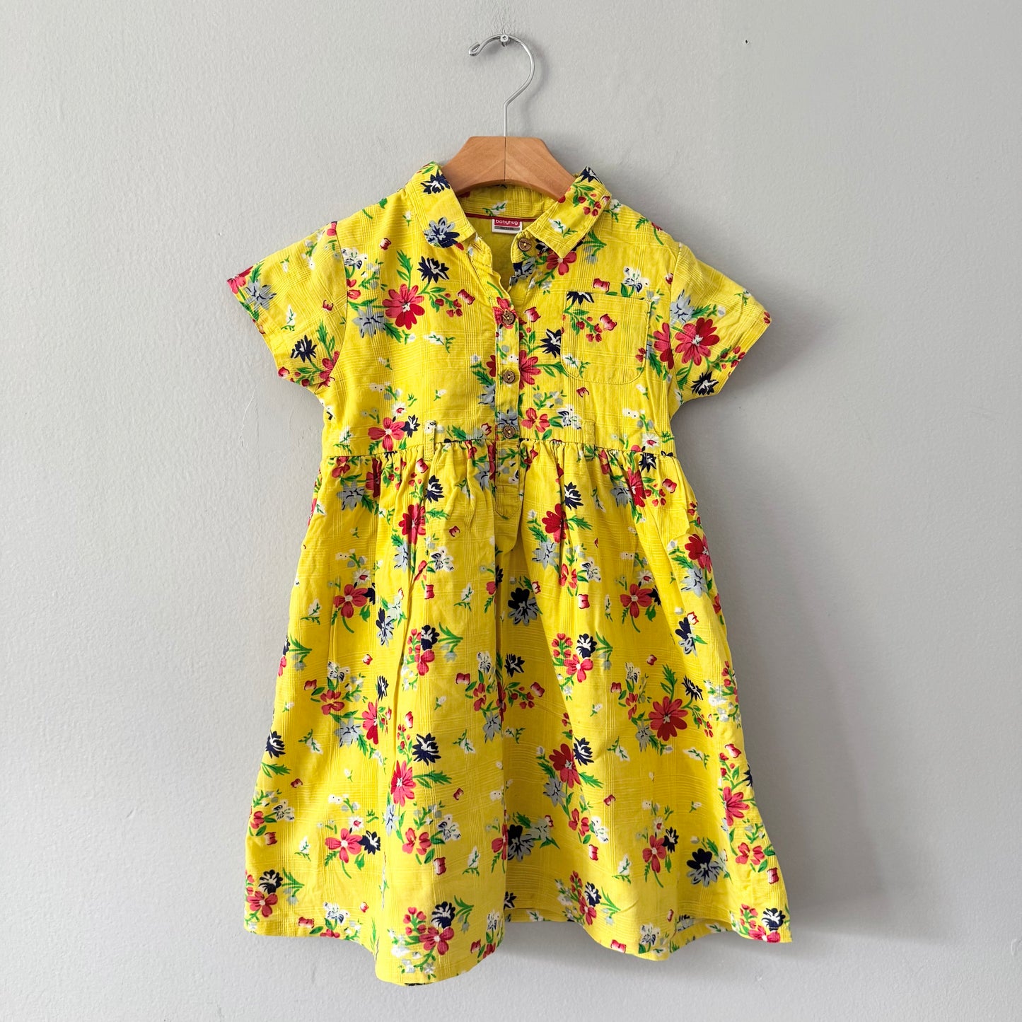 Baby hug / Yellow dress / 5-6Y