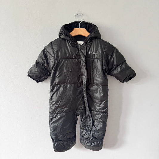 Columbia / Black snow suit / 6-12M