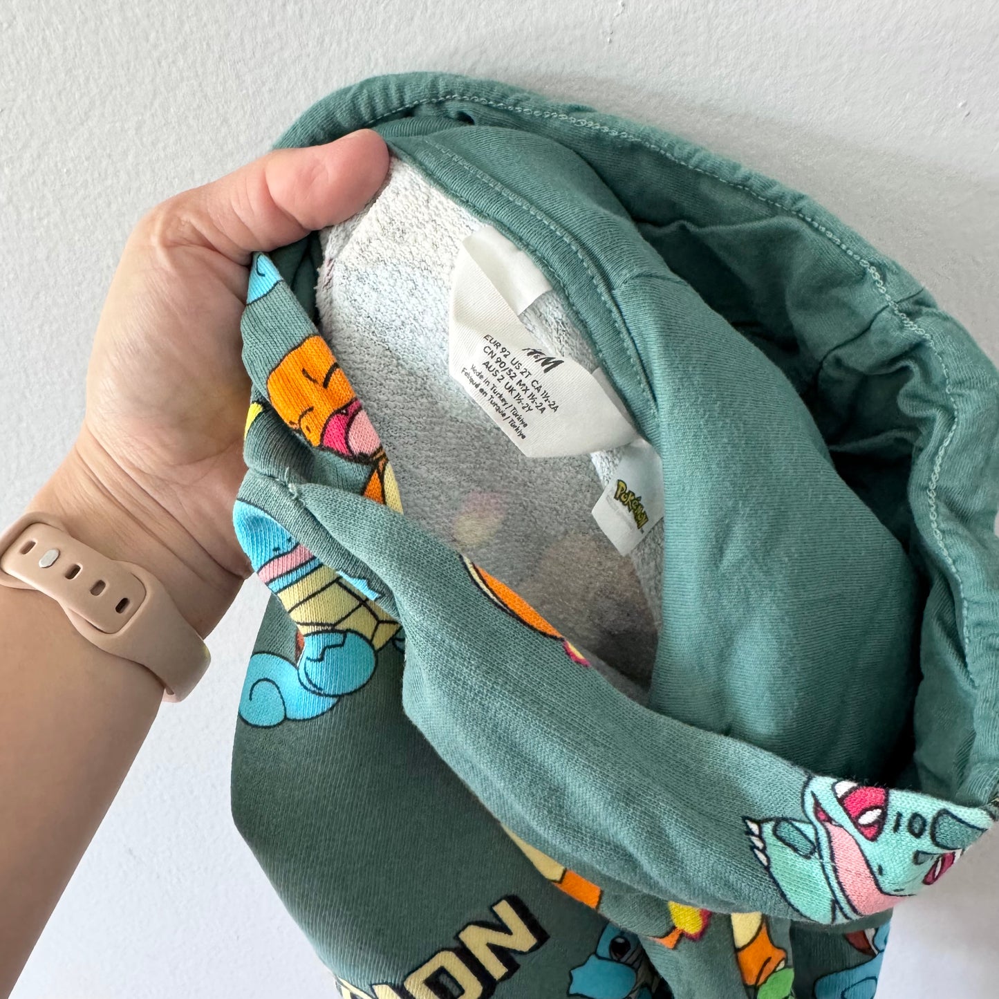 H&M / Pokemon hoodie / 18-24M