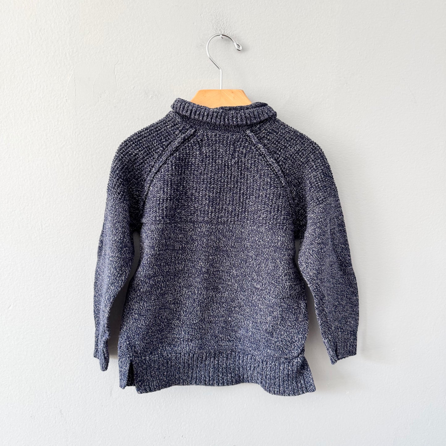 Zara / Pull en maille de coton marine / 5A
