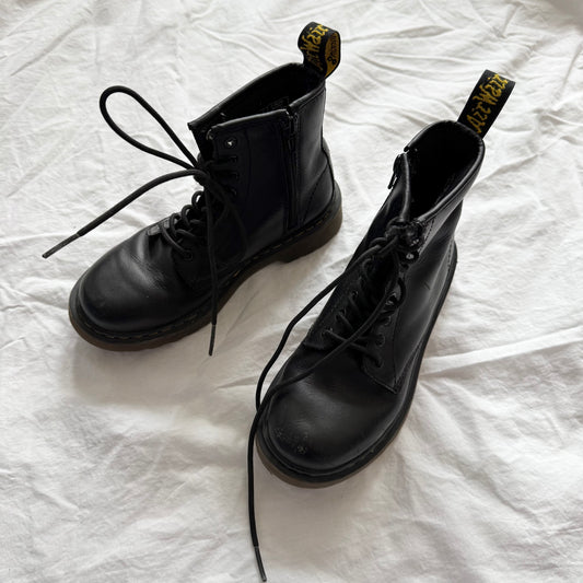 Dr.Martens / Boots / J1