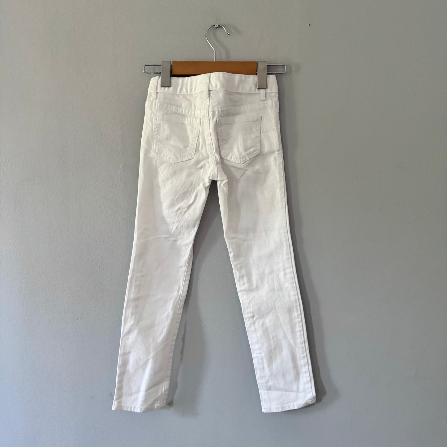Gap / White skinny denim / 7Y