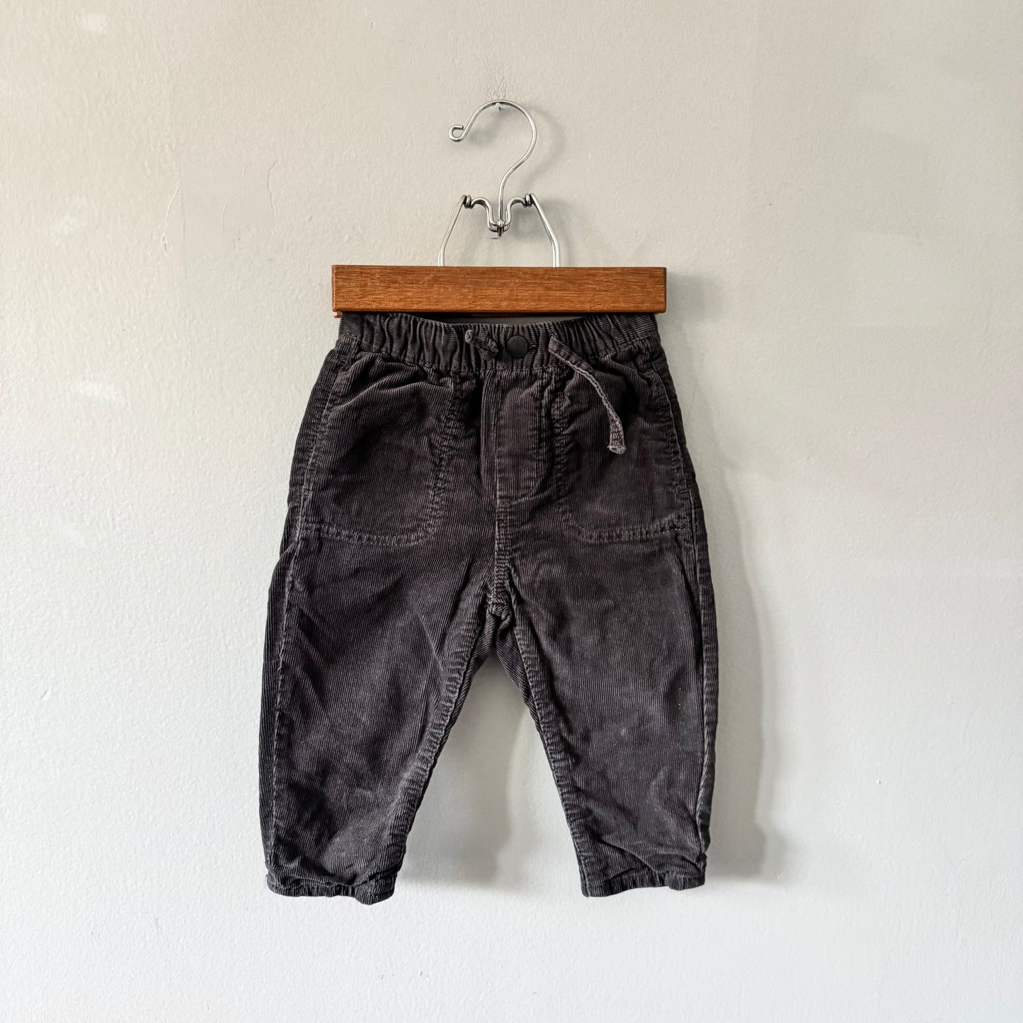 Zara / Pantalon en velours côtelé doublé / 12-18M