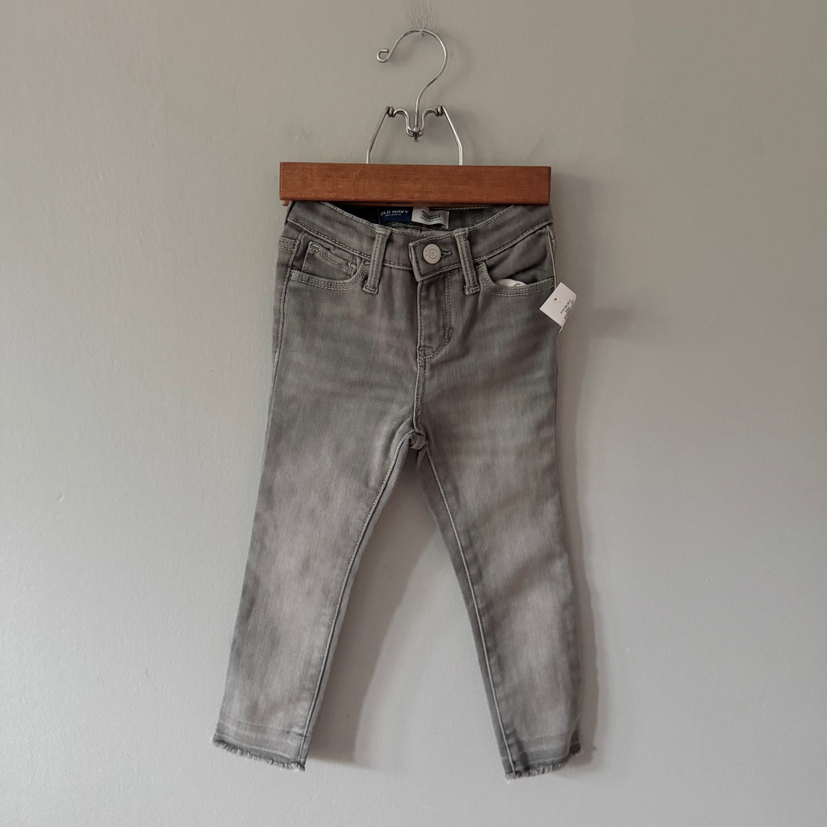 Old Navy / Grey jeggings / 3T - New with tag