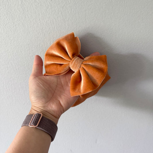 No brand / Velour orange head band / 3-9M