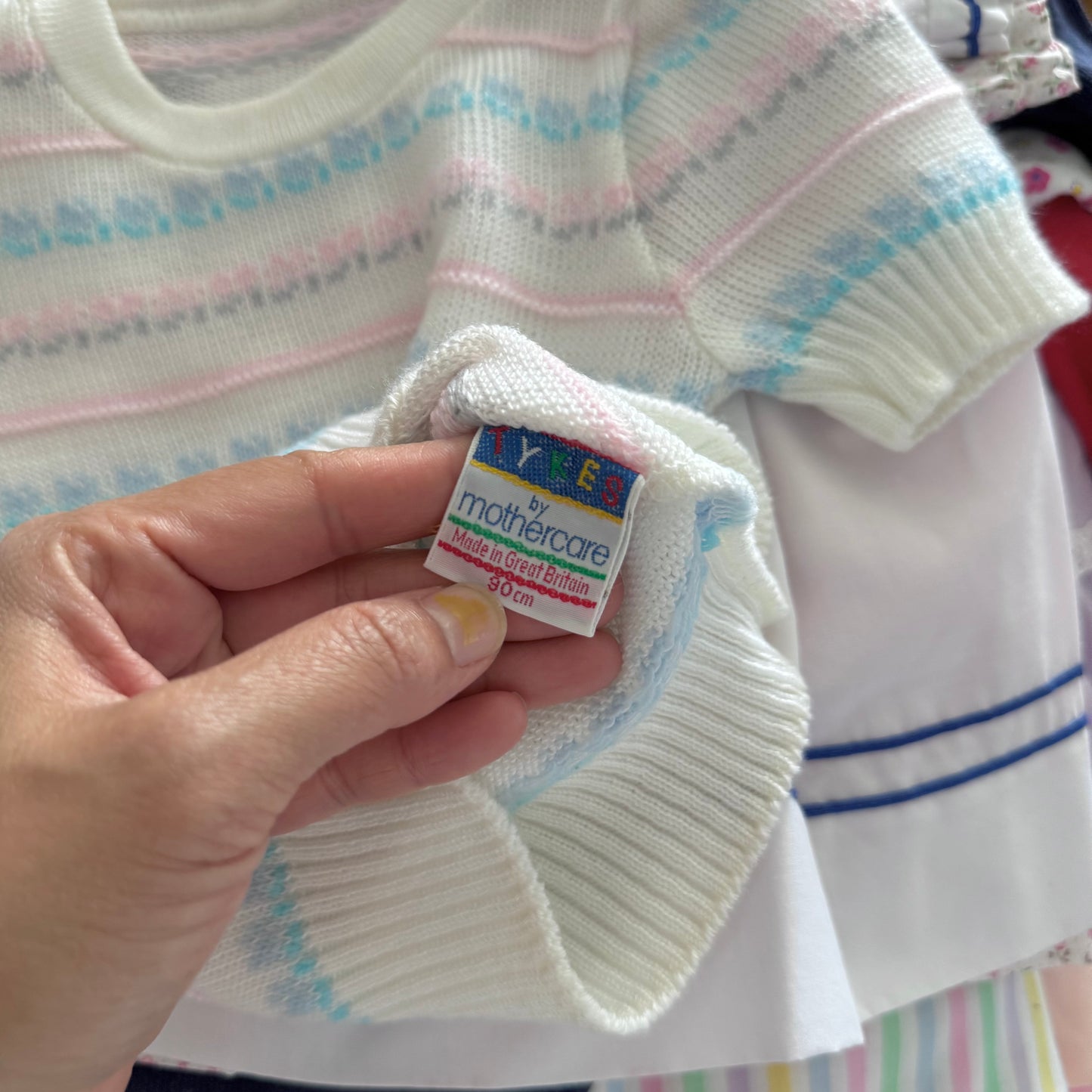 Vintage / White pink short sleeve knit pullover / 90