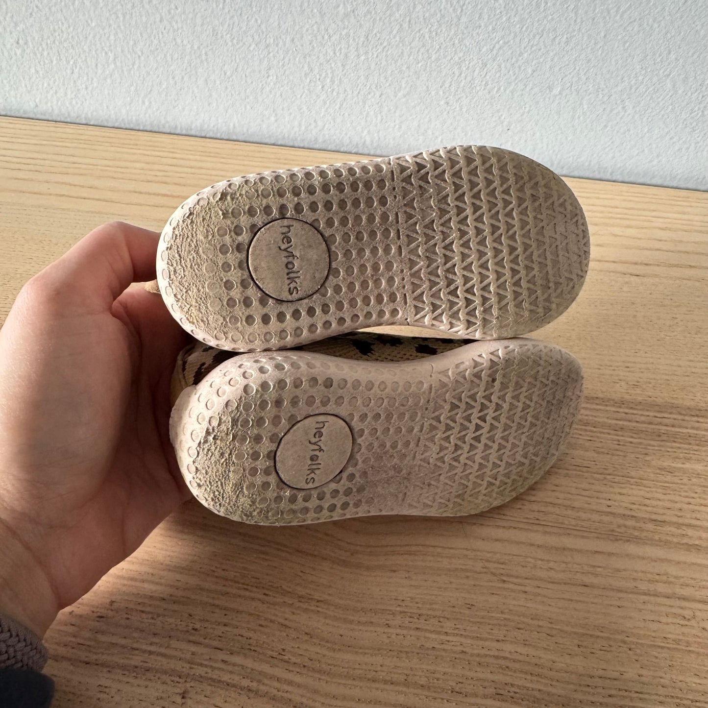 Hey Folks / Leopard knit shoes / US6