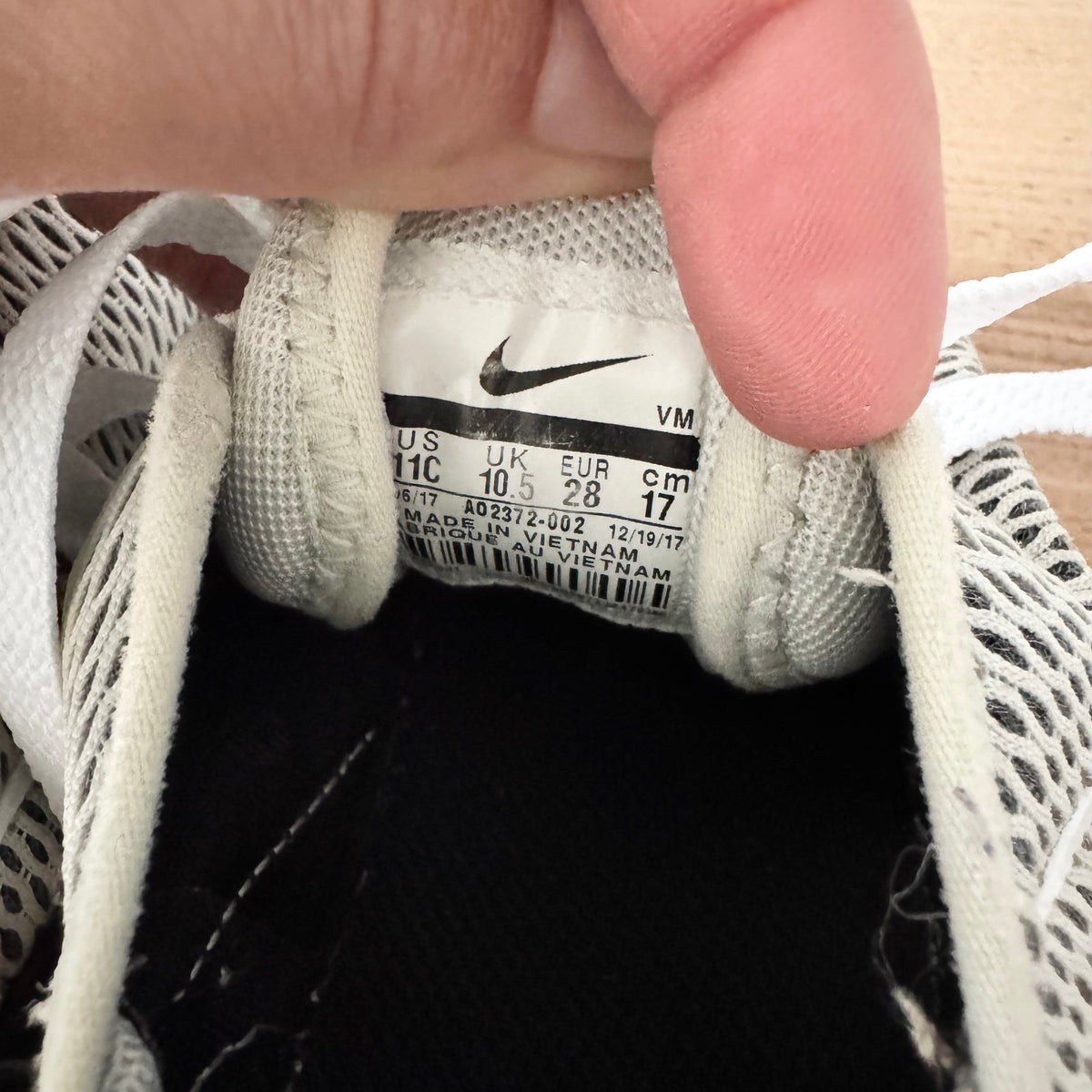 Nike / Sneaker / US11
