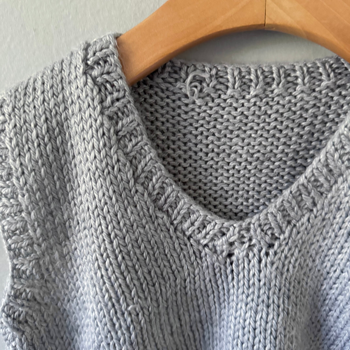 Handmade / Grey knit vest & headband set / 12M