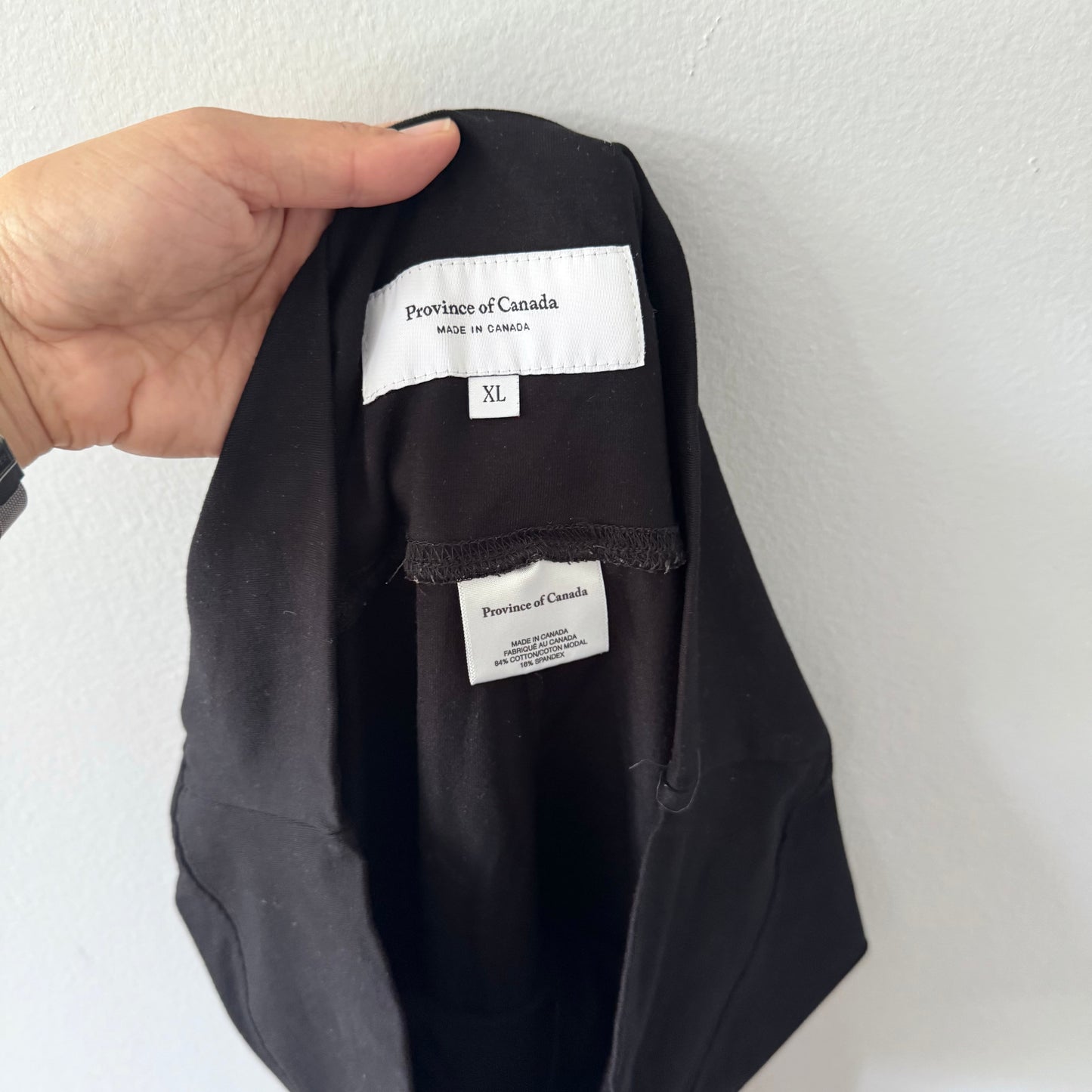 Province of Canada / Black leggings / XL
