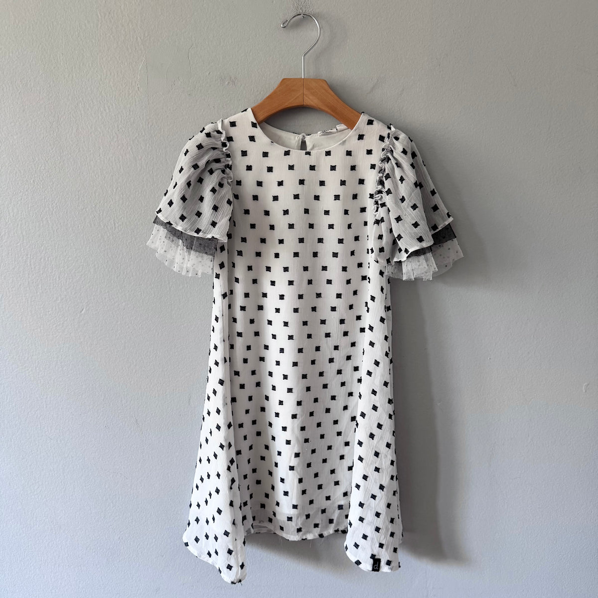Deux par Deux / Whtie x black dress / 6Y