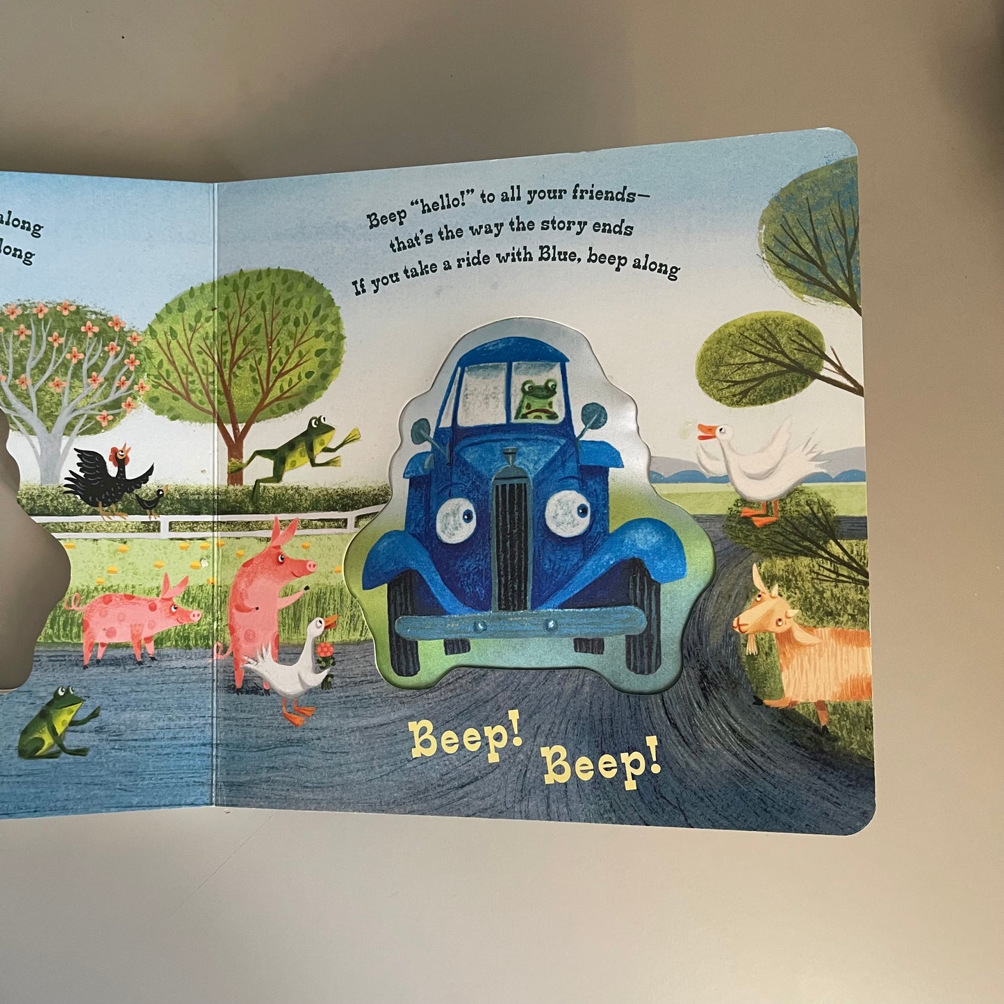 Little Blue Truck's Beep Book / Alice Schertle