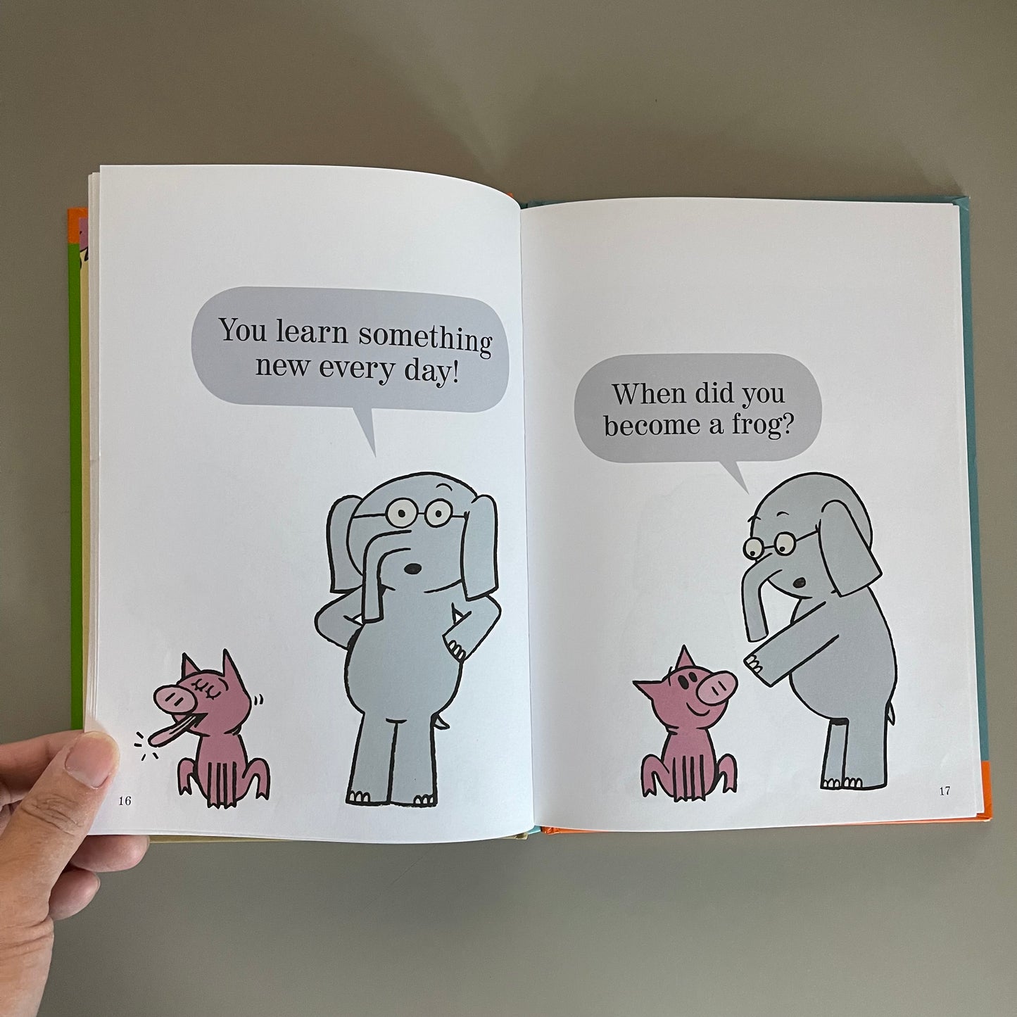 I'm a Frog! / Mo Willems