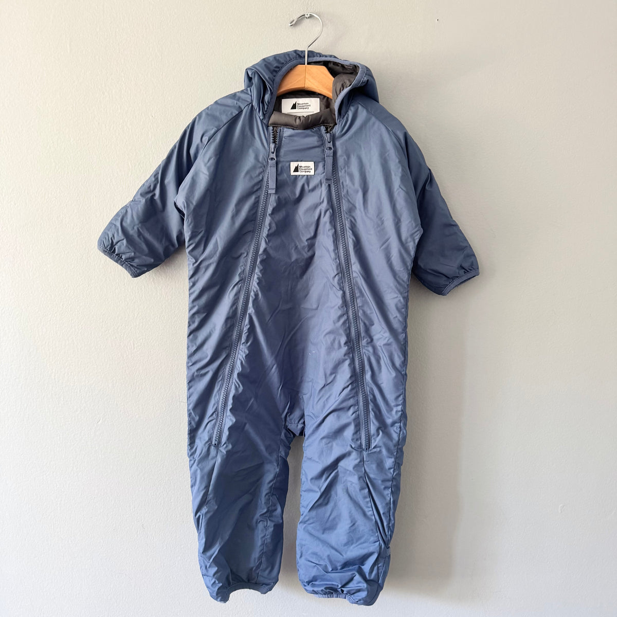 Mec / Smokey blue padded suit / 18M