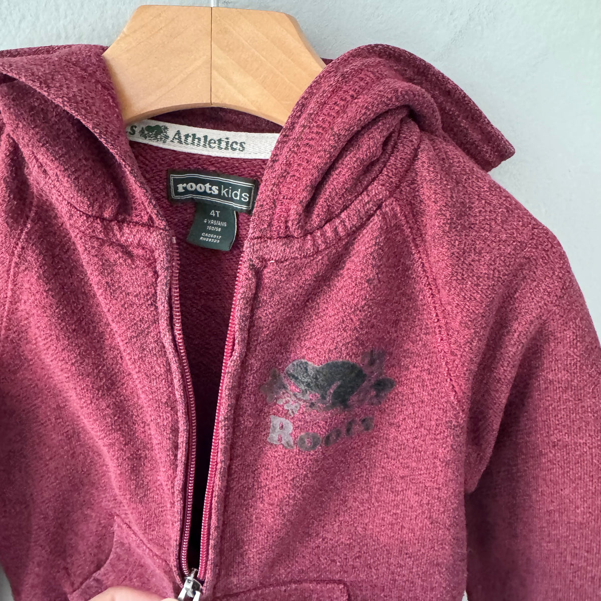 Roots / Red salt and pepper zip up hoodie / 4T