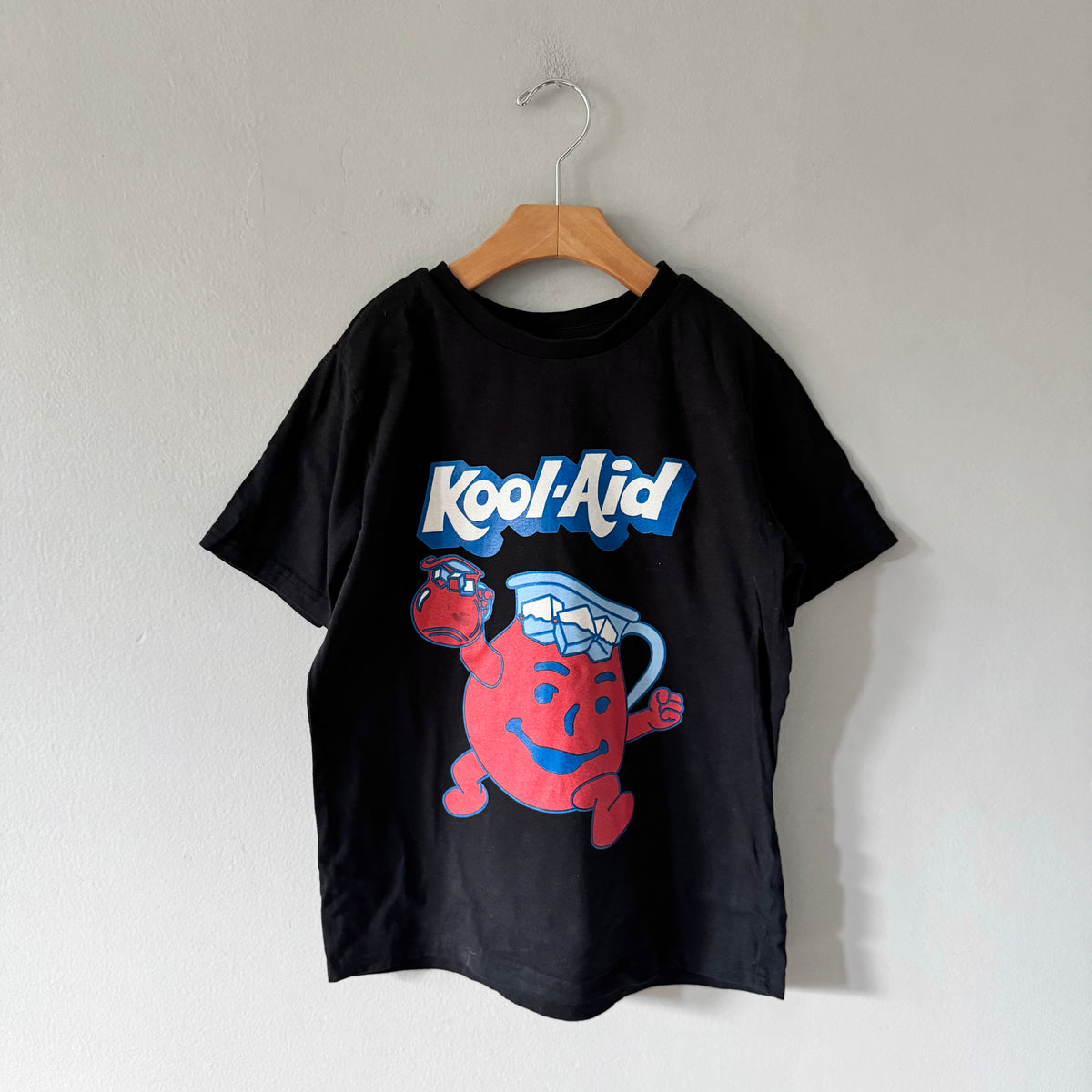 Kool Aid / Black T-shirt / 8Y