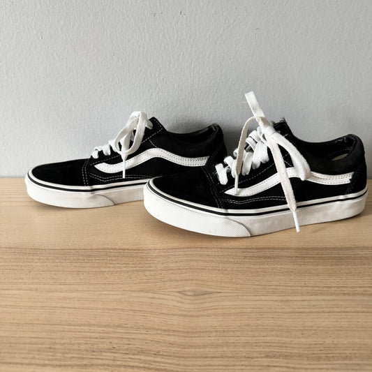 Vans / Sneaker / J4