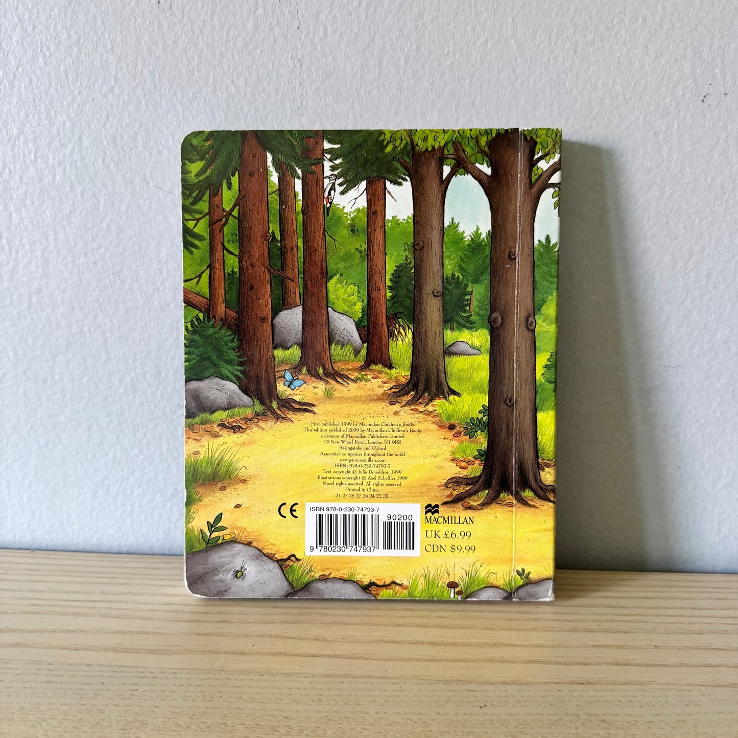 The Gruffalo / Julia Donaldson & Axel Scheffler