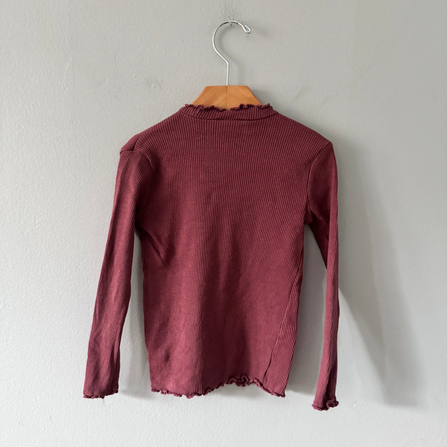 Zara / Brown ribbed long sleeve / 6Y