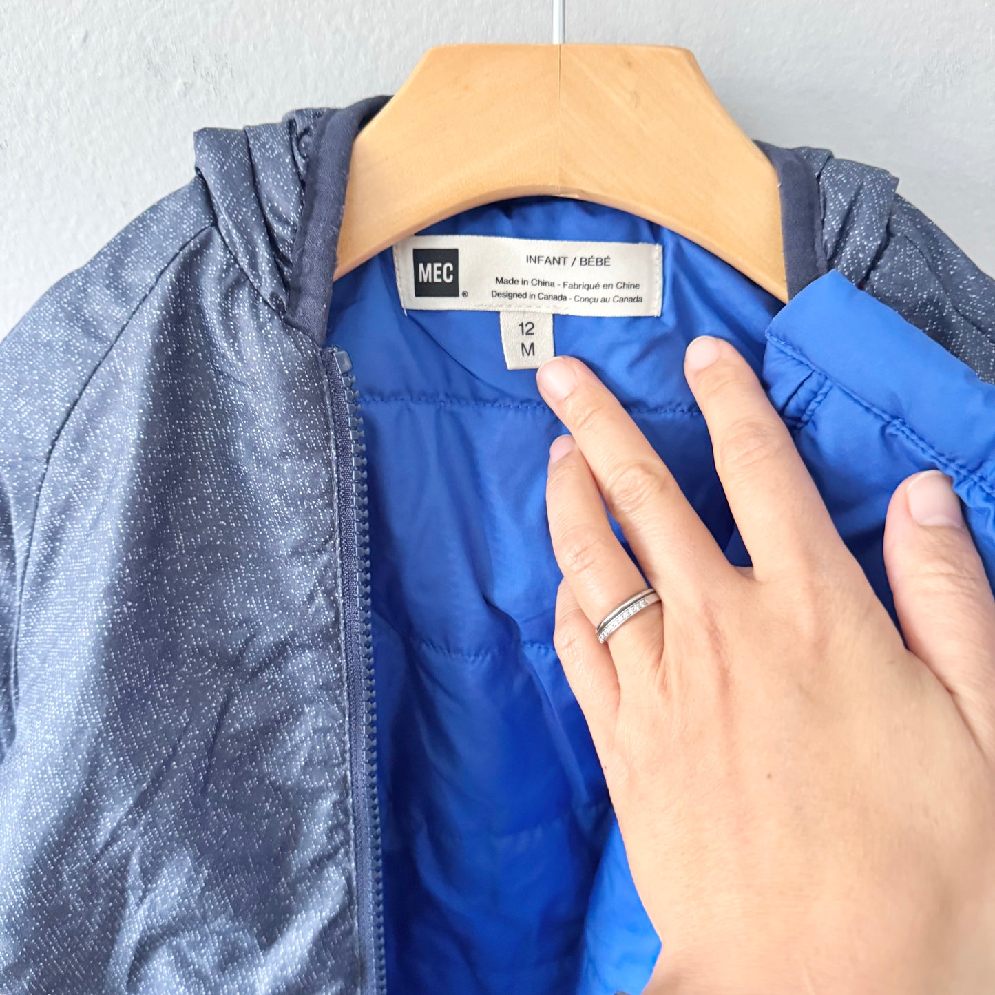 Mec / Light puffer snow suit / 12M - 2 Available