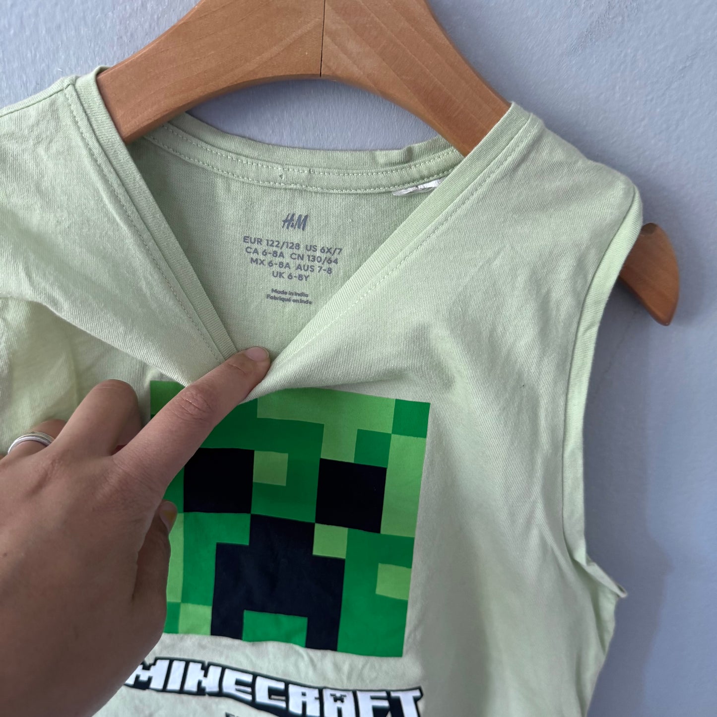 H&M x Minecraft / Light green tank / 6-7Y