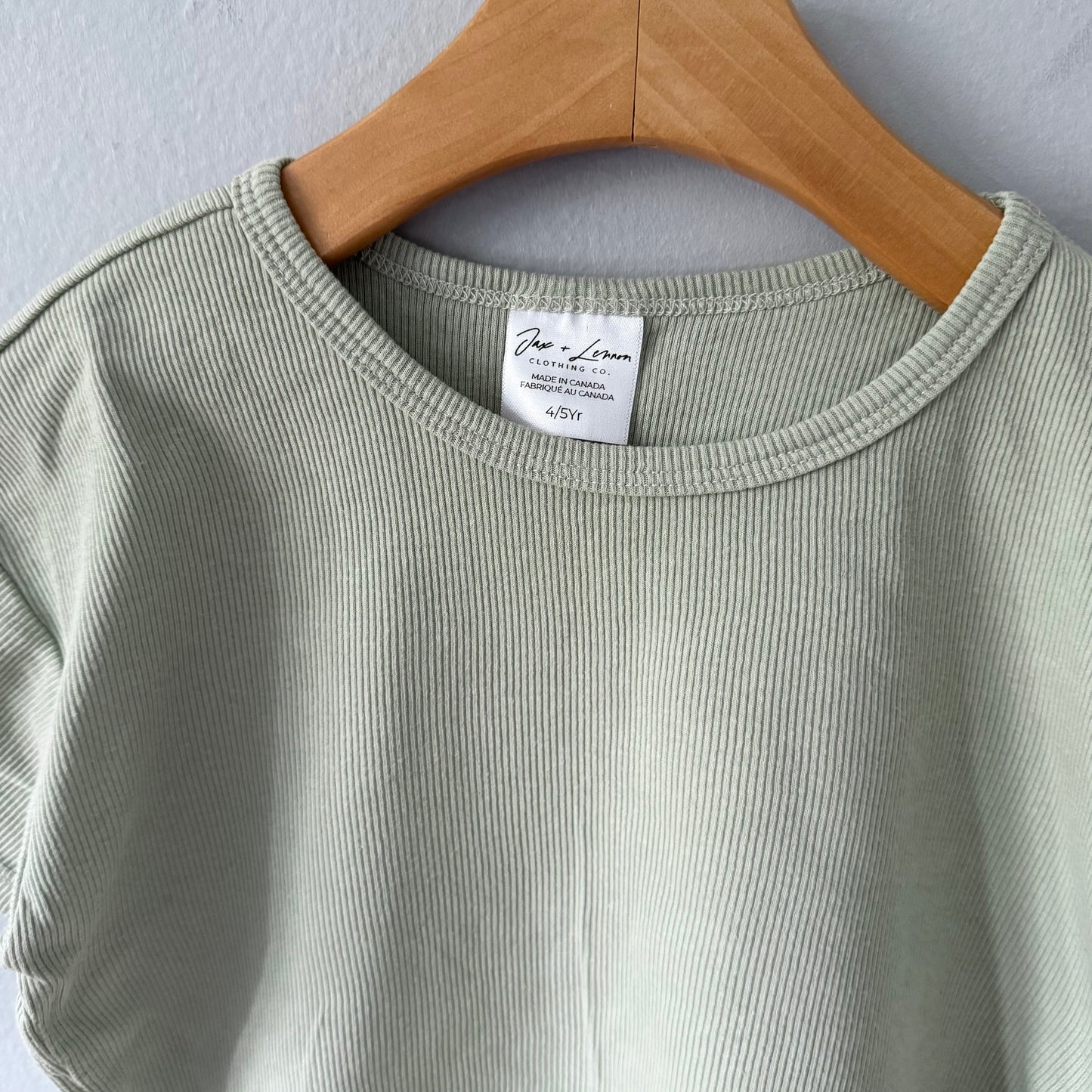 Jax & Lennon / Sage ribbed T-shirt / 4-5Y