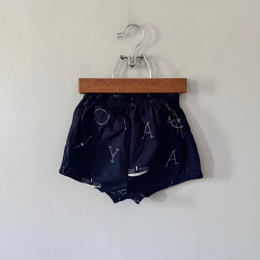 No brand / Navy short pants / 3-4T
