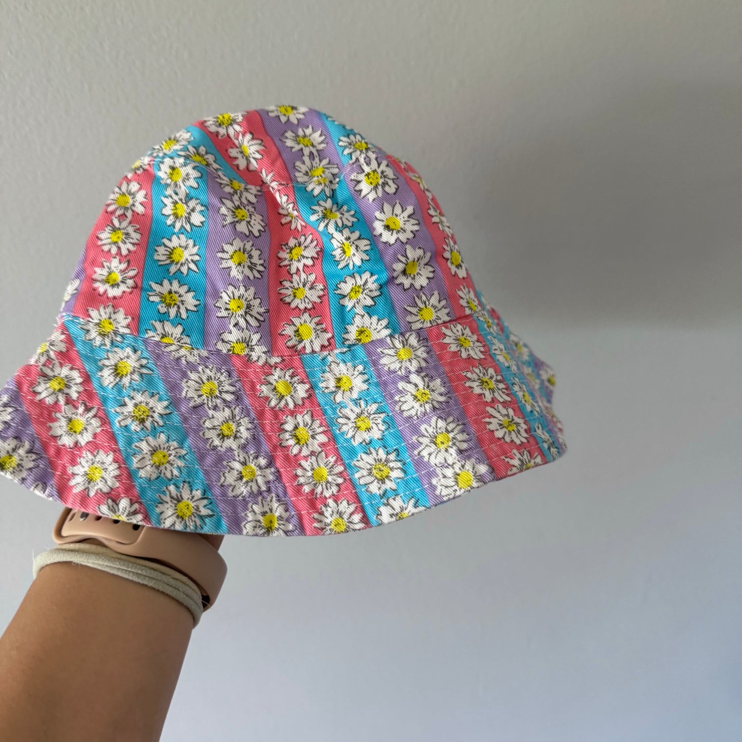 Vintage / Floral hat / 24M