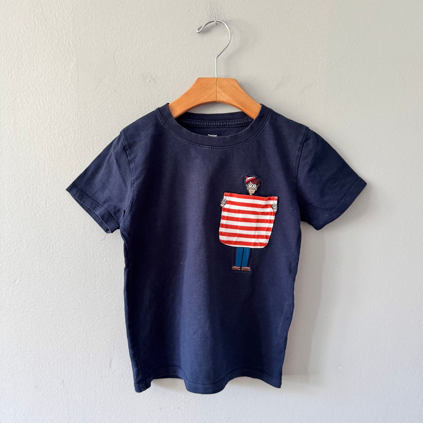 Design T-shirt Store Graniph / Waldo T-shirt / 6Y
