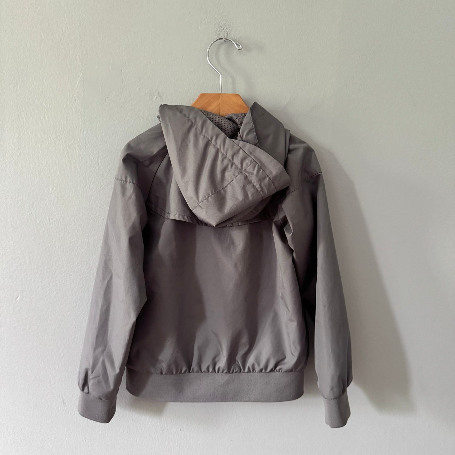 Nike / Grey zip up windbreaker / 3-4Y