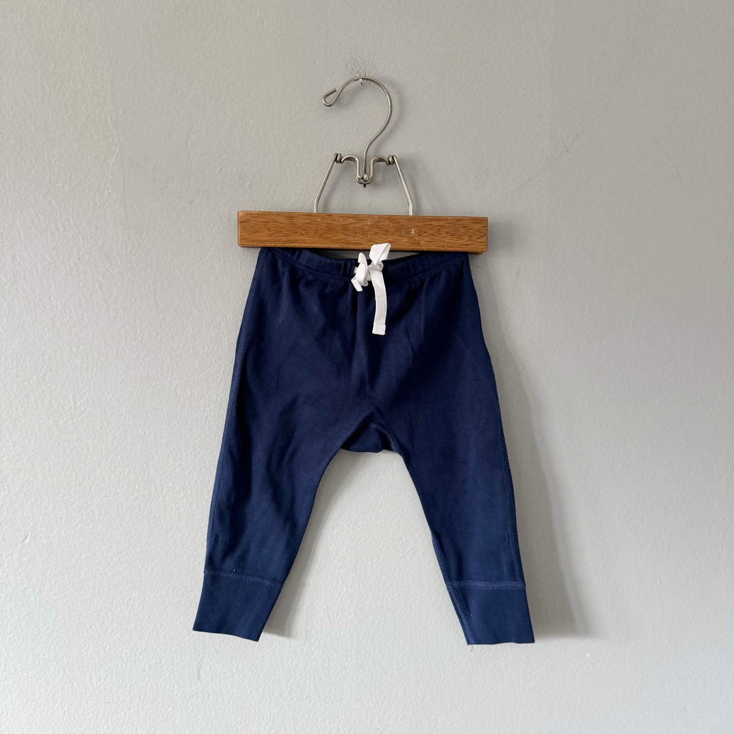 Sapling / Navy organic cotton pants / 6-12M