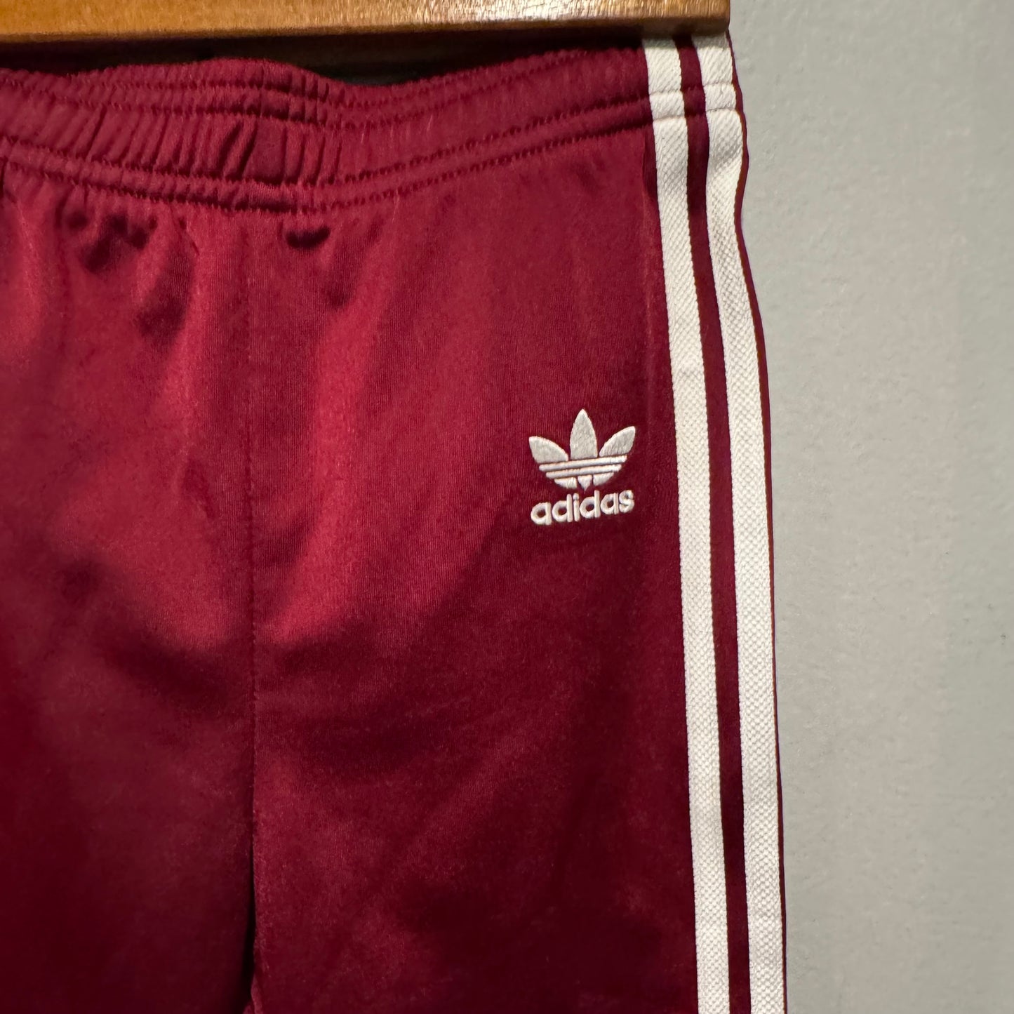 Adidas / Burgundy track suit pants / 2-3Y