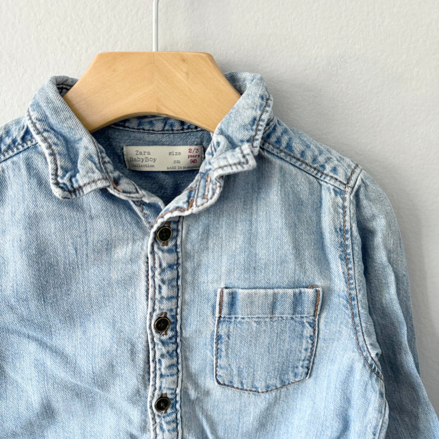 Zara / Denim shirt / 2-3Y