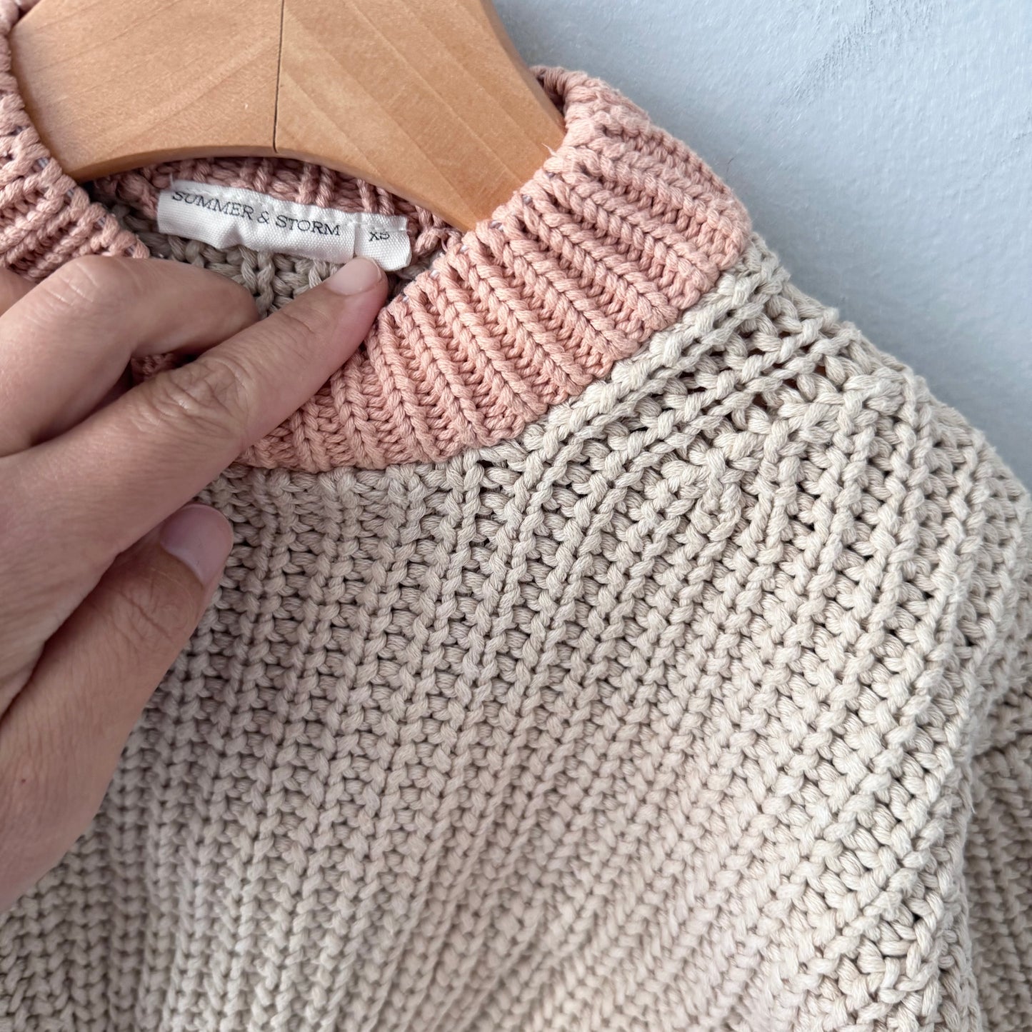 Summer & Storm / Beige ribbed oversized knit pullover / 12-18M