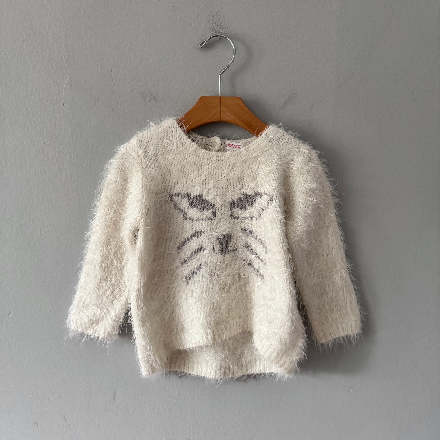 Zara / White knit top / 2-3Y