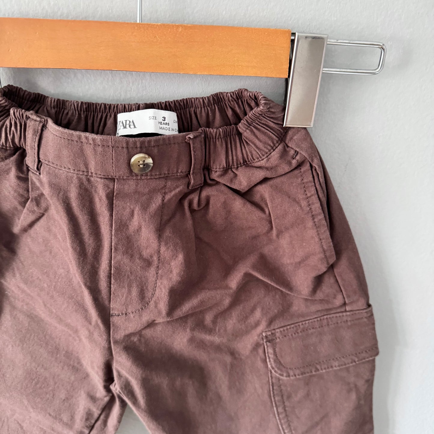 Zara / Pantalon cargo marron / 3 ans