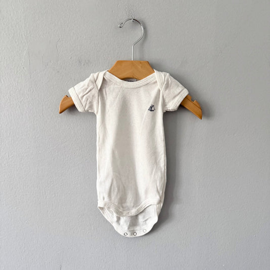 Petit Bateau / White short sleeve onesie / 3M