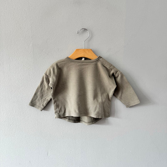 Quincy Mae / Khaki long sleeve top / 6-12M