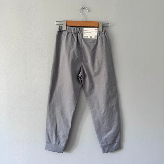 Uniqlo / Grey Airism pants / 7-8Y - New with tag